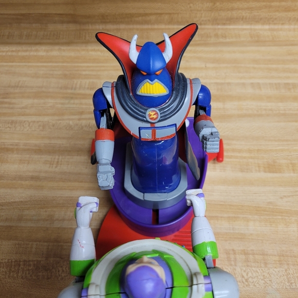 Vintage Toy Story 2 Rock’em Sock’em Robots Game 2000 Buzz Vs Zurg Rare Works - Picture 4 of 9